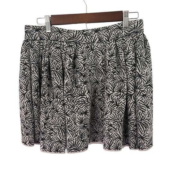 Thierry Colson Wool Mini Skirt Black Cream  Pleated Size Small New - Picture 2 of 11